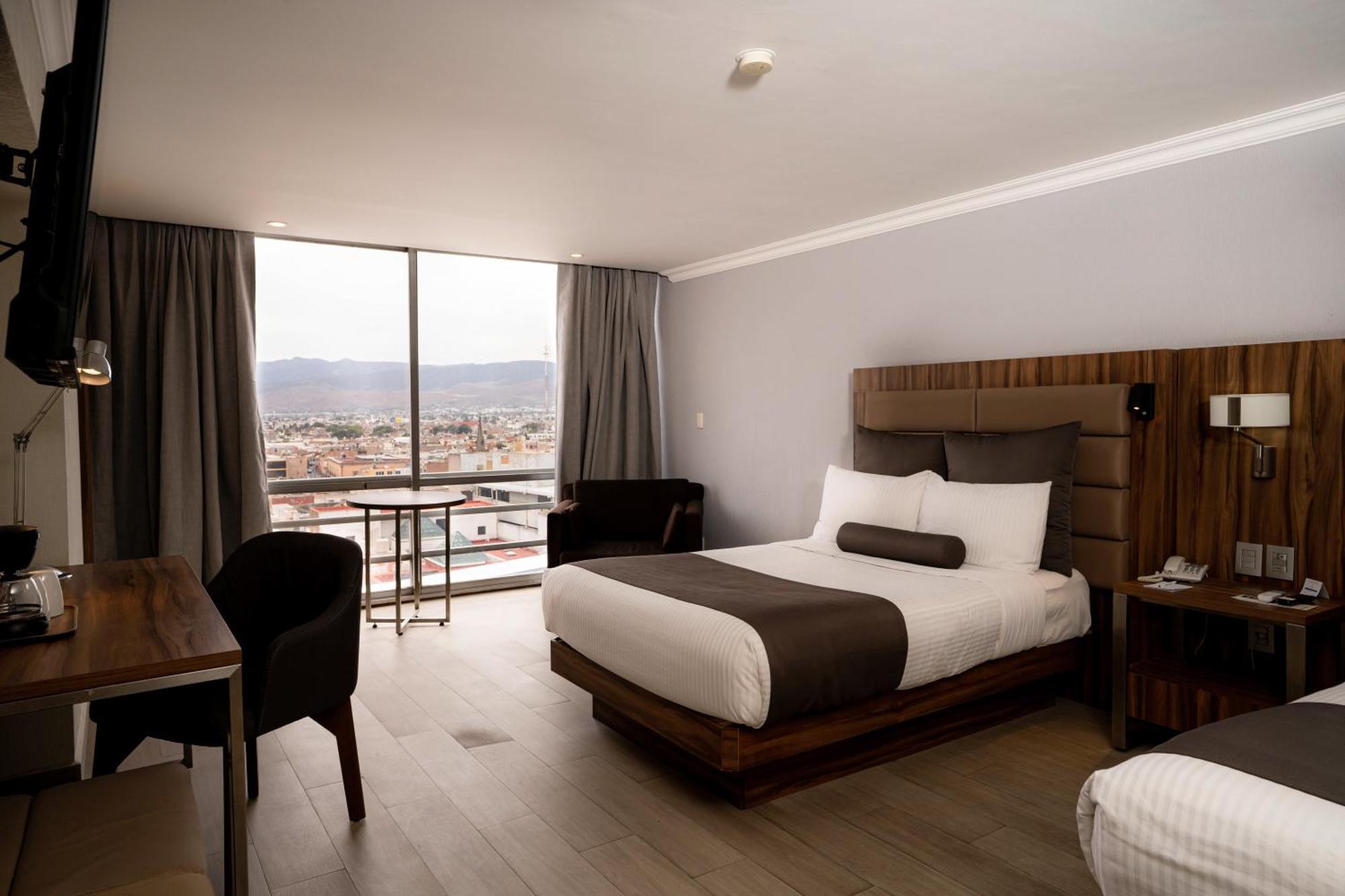 Panorama Hotell San Luis Potosí Exteriör bild